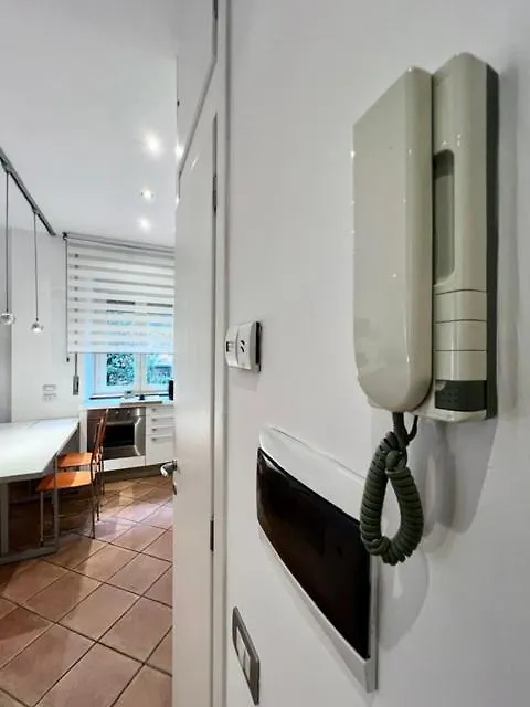 Inn Trastevere Home Rome Apartment